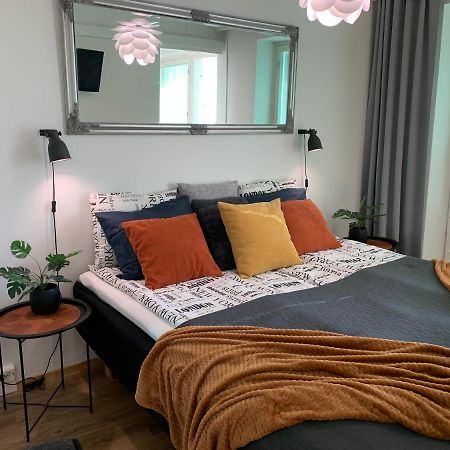 Starhomes Studio Lux 10 Oulu Luaran gambar