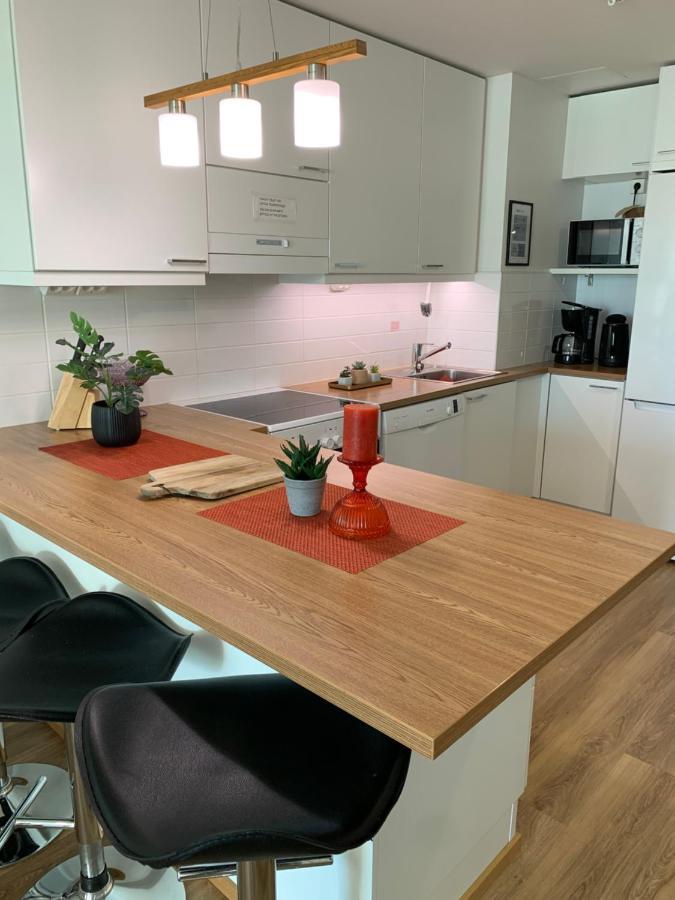 Starhomes Studio Lux 10 Oulu Luaran gambar