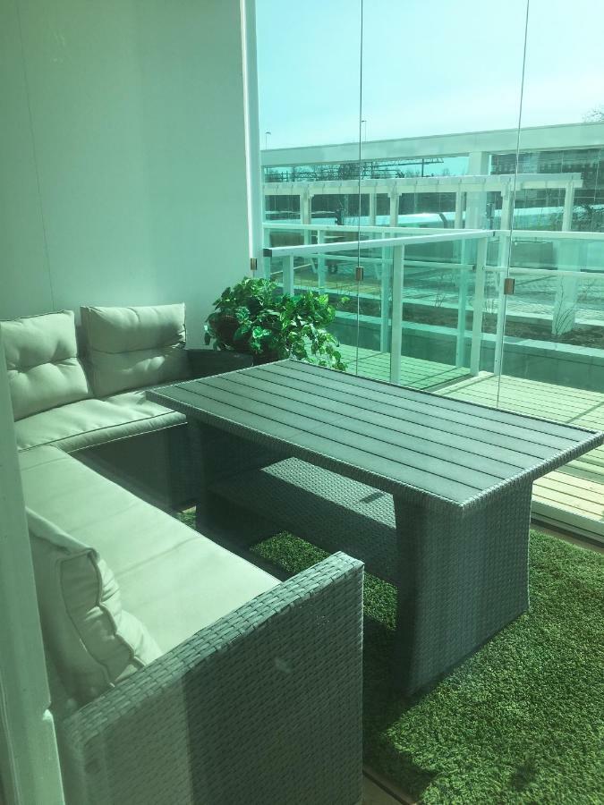 Starhomes Studio Lux 10 Oulu Luaran gambar