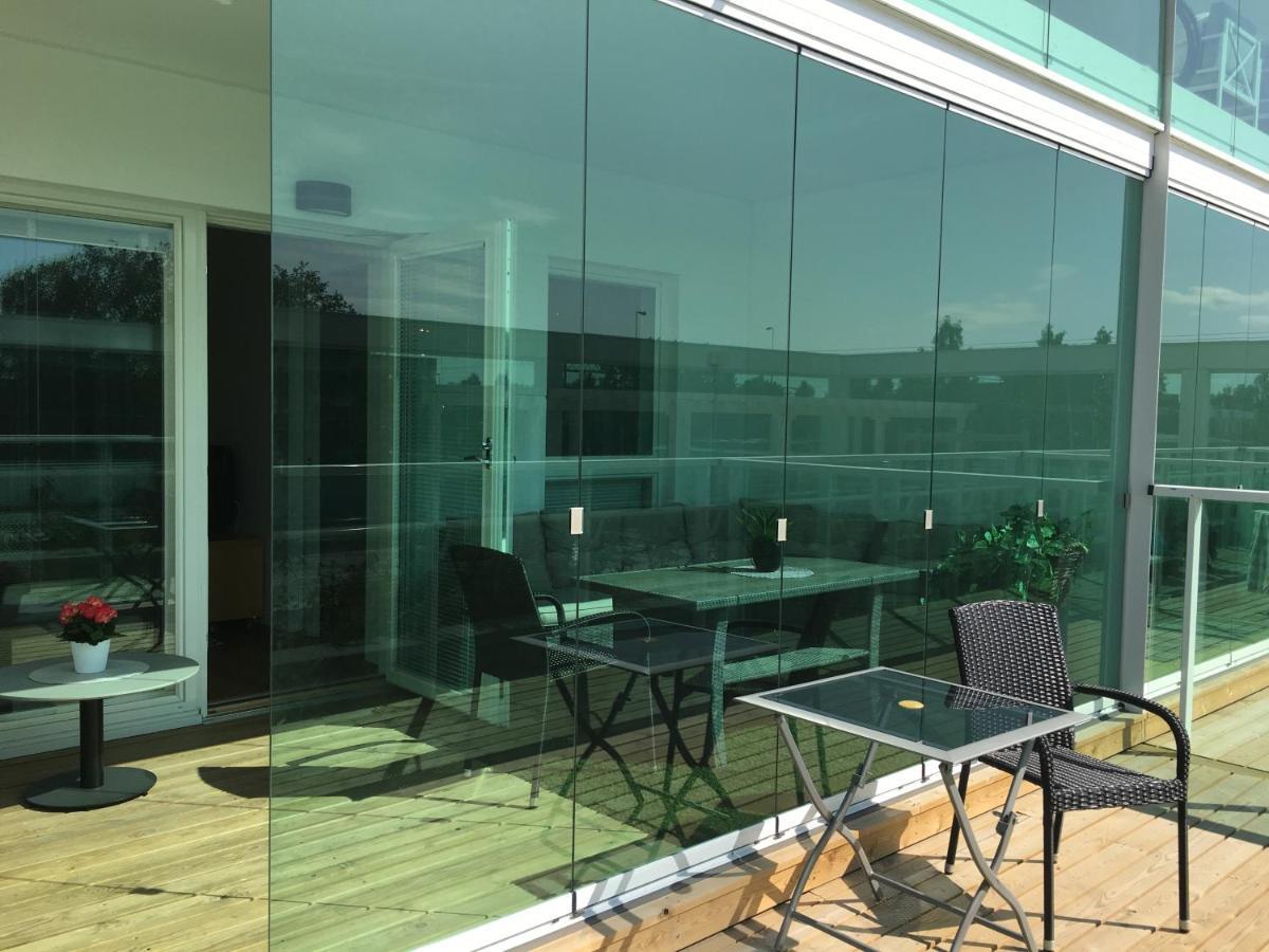 Starhomes Studio Lux 10 Oulu Luaran gambar